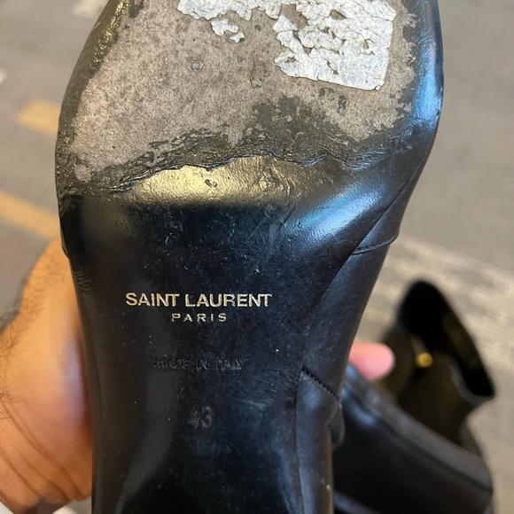SAINT LAURENT
XIV Leather Chelsea Boots - Worn Twice - Picture 5 of 5